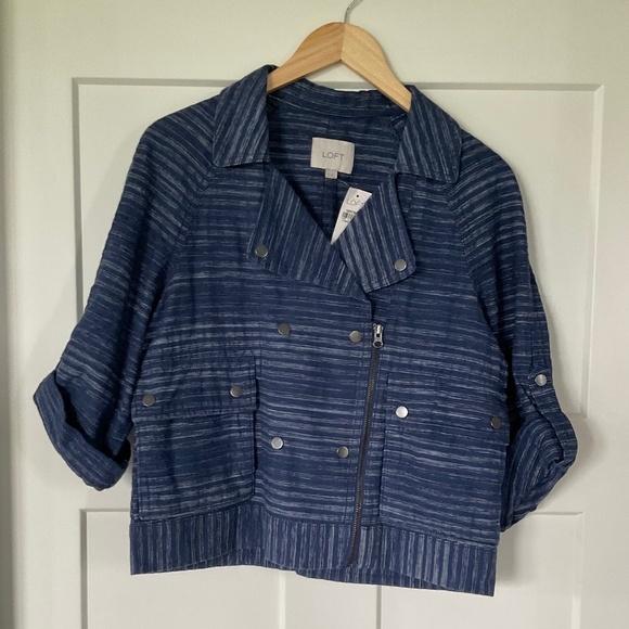 NWT Ann Taylor LOFT Denim Moto Jacket Blue Stripe Turn-up Sleeves Pockets Snaps - Picture 1 of 8